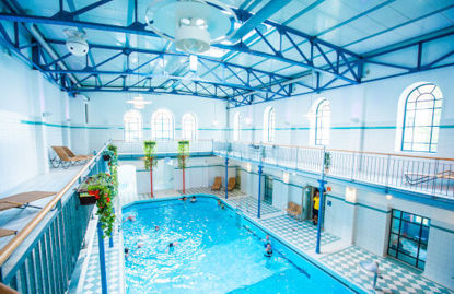 Schwimmerbecken